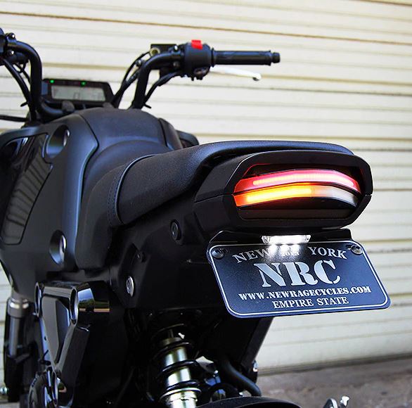 NRC製 グロム 用ウインカー内蔵フェンダーレス｜AxxL