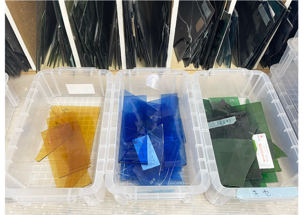 ステンドグラスの端材を利用したアップサイクルガラス | BAMBOO MEDIA