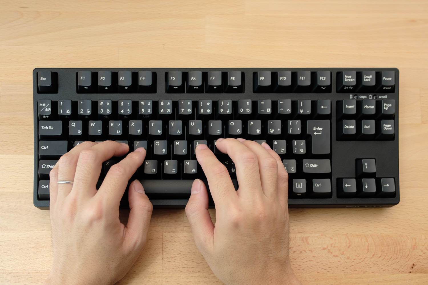 有線・無線接続ができるメカニカルキーボード FILCO Majestouch