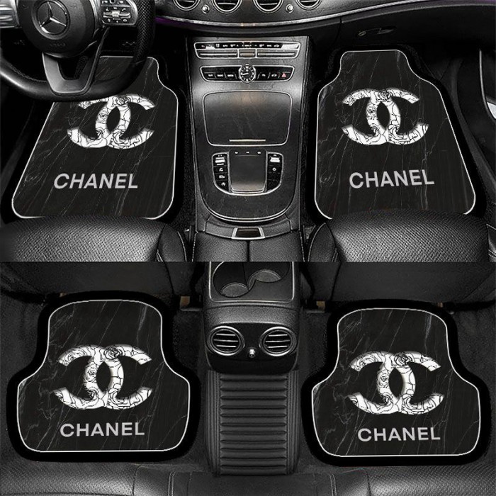 グッチ サンダル シャネル マット ディオール ルイヴィトン 車用品 4点