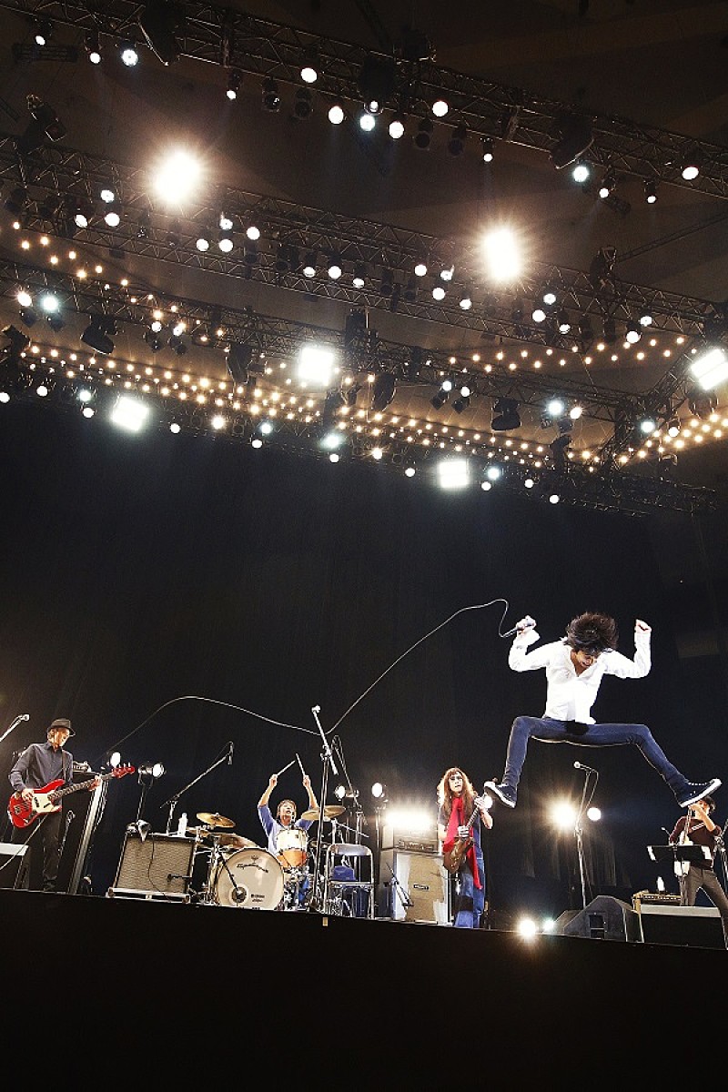 エレファントカシマシ、恒例の新春ライブで30周年イヤー幕開け＆初47都