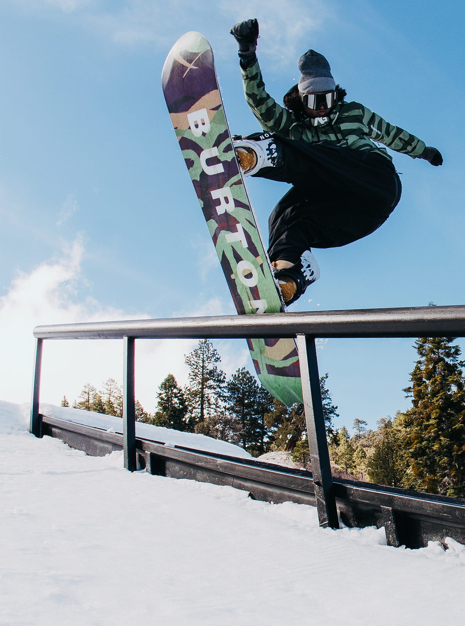 Burton Barkeeper Camber Snowboard | Spring Riding | Burton.com