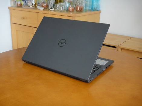 Vostro 15 3000(3546/3558/3559/3561)の比較(違い)