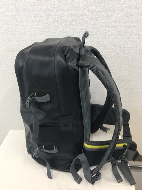 防水バッグ！ 新登場！！Waterproof Back pack | スタッフブログ