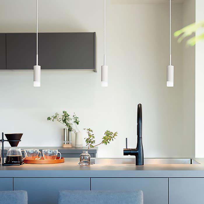 ホワイト×乳白 ペンダントライト 調光調色・ダクトレール用｜照明の