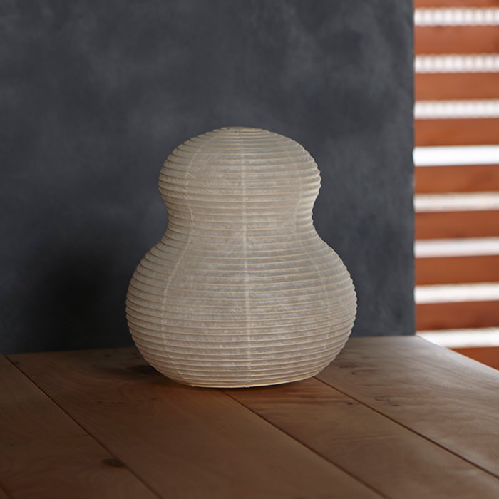 paper moon 02 スタンドランプ・Φ20cm｜内田繁｜照明のライティング