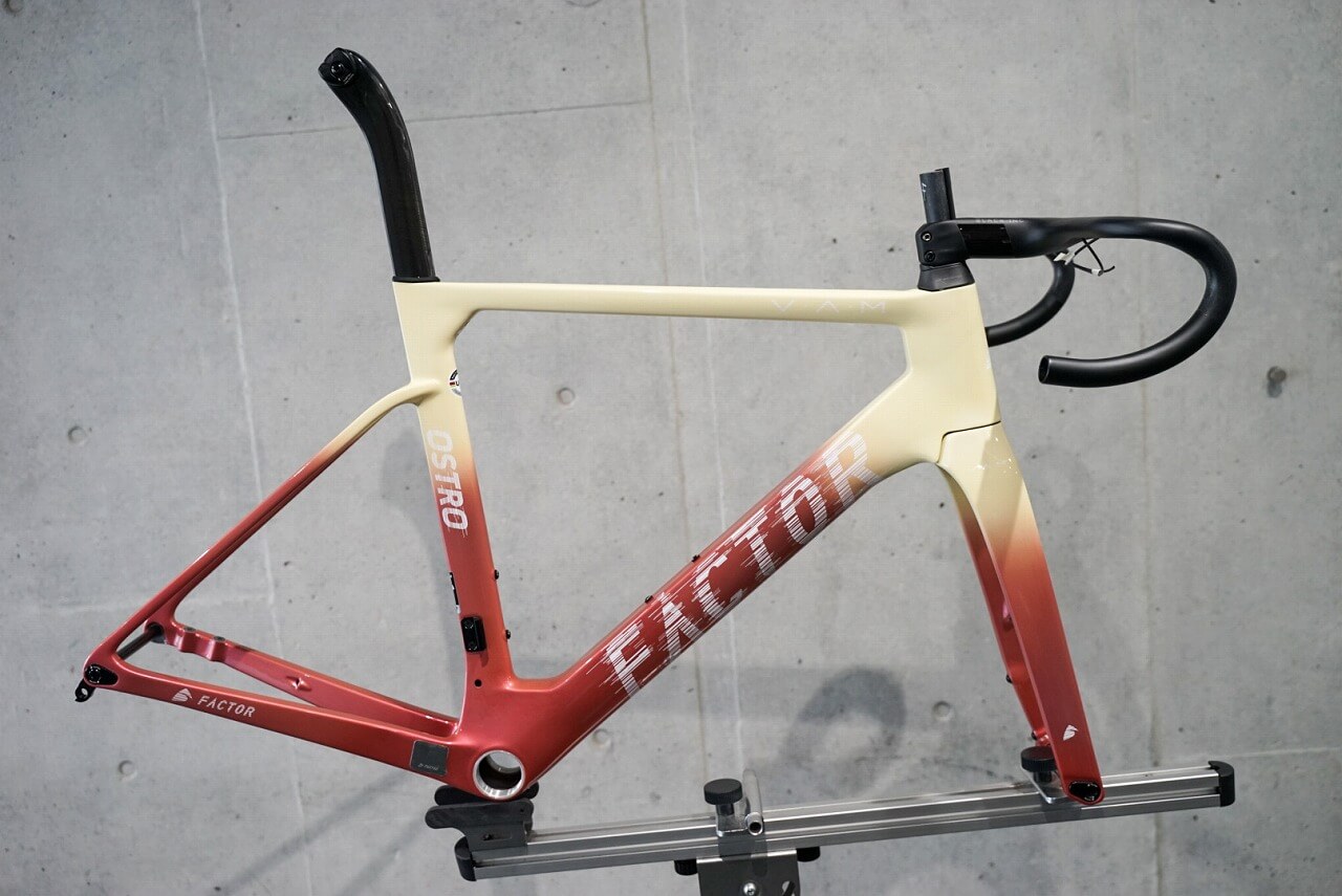 my new gear…】ついに新車！「Factor OSTRO V.A.M. Disc フレーム
