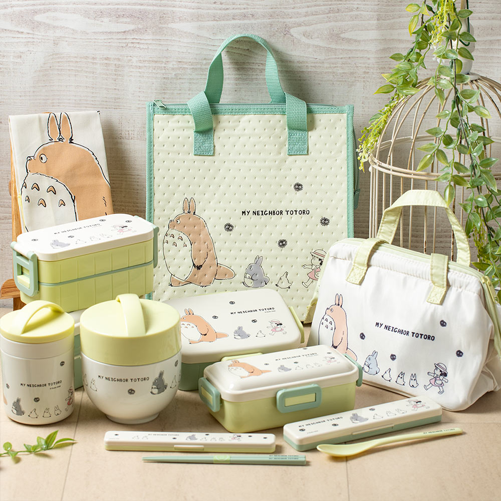 となりのトトロ 抗菌ふわっと弁当箱 行進 PFLB6AG | どんぐり共和国