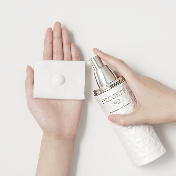 AQ アブソリュート エマルジョン マイクロラディアンス Ⅰ | DECORTÉ