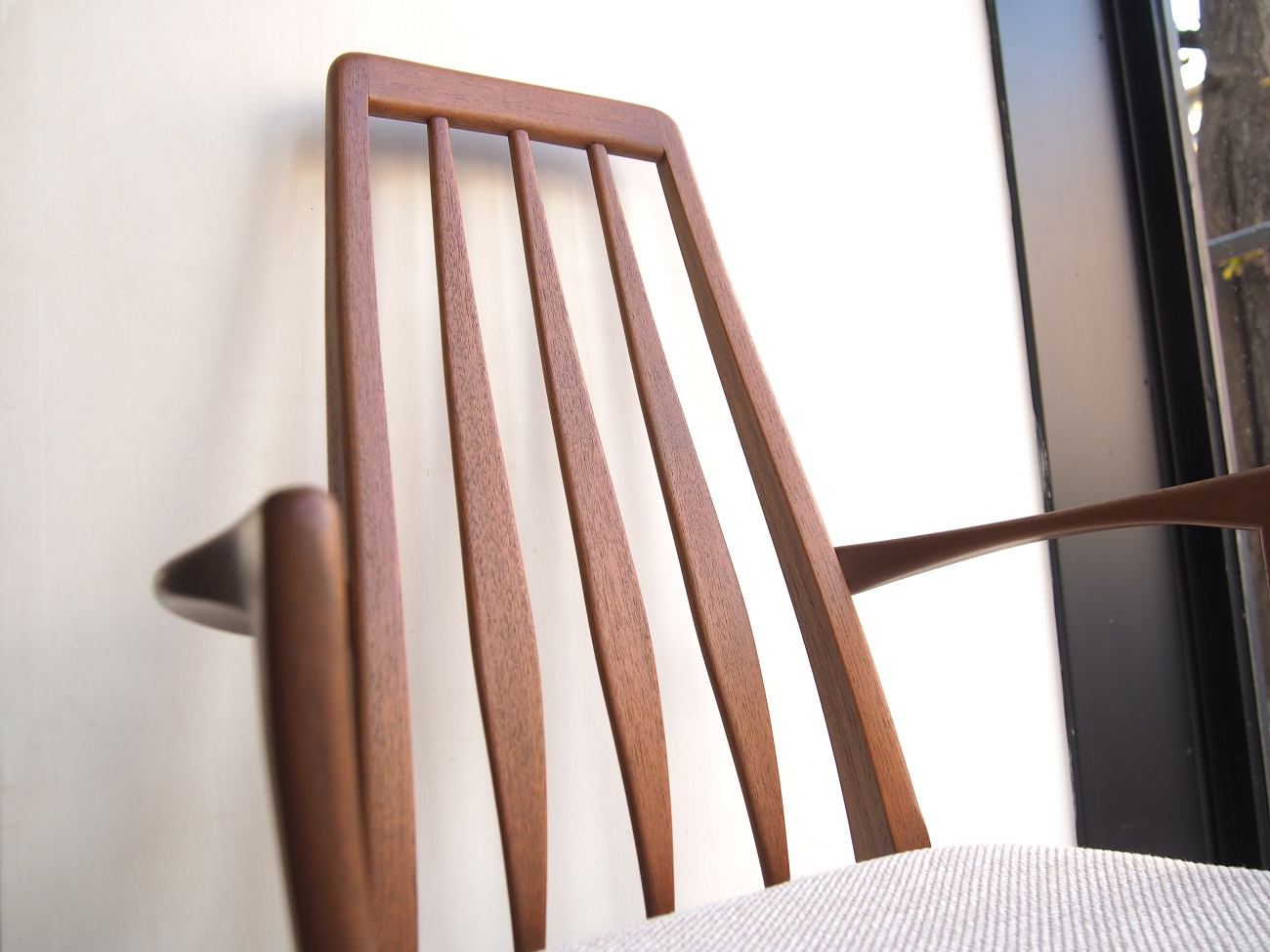 ニールス・コフォード Evaアームチェア ビンテージ北欧家具 チーク材