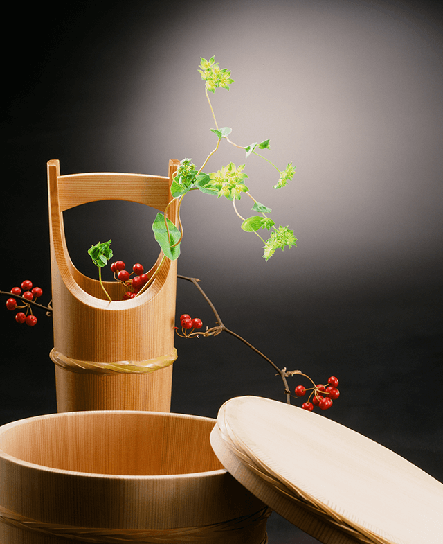 秋田杉桶樽 | 東京の伝統工芸品 | 東京都産業労働局