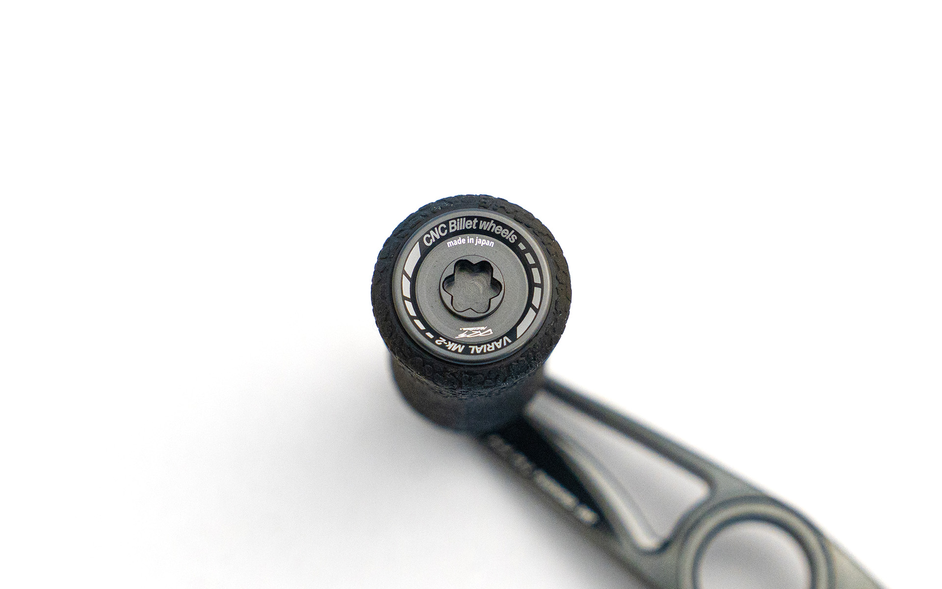 DRT バリアルハンドル79mm ガンメタ 新色 DRT バリアルハンドル79mm