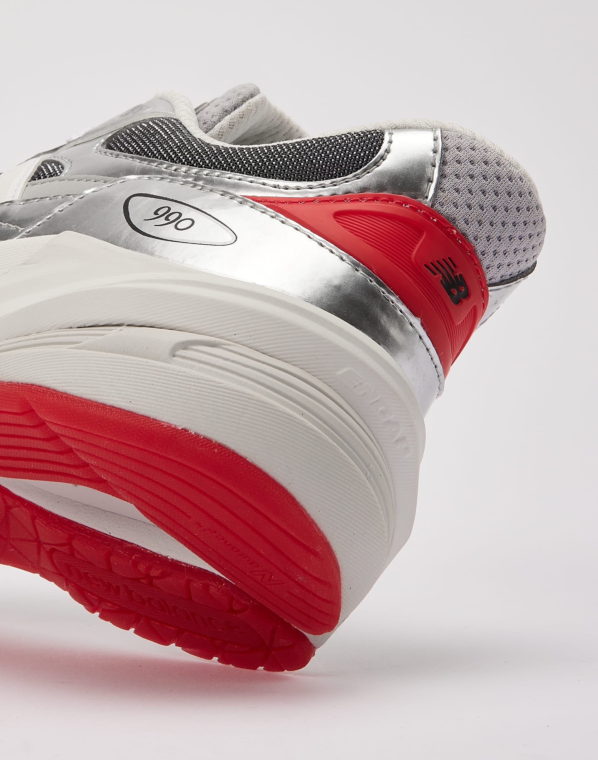 New Balance 990v6 'Tinsel' Grade-School – DTLR