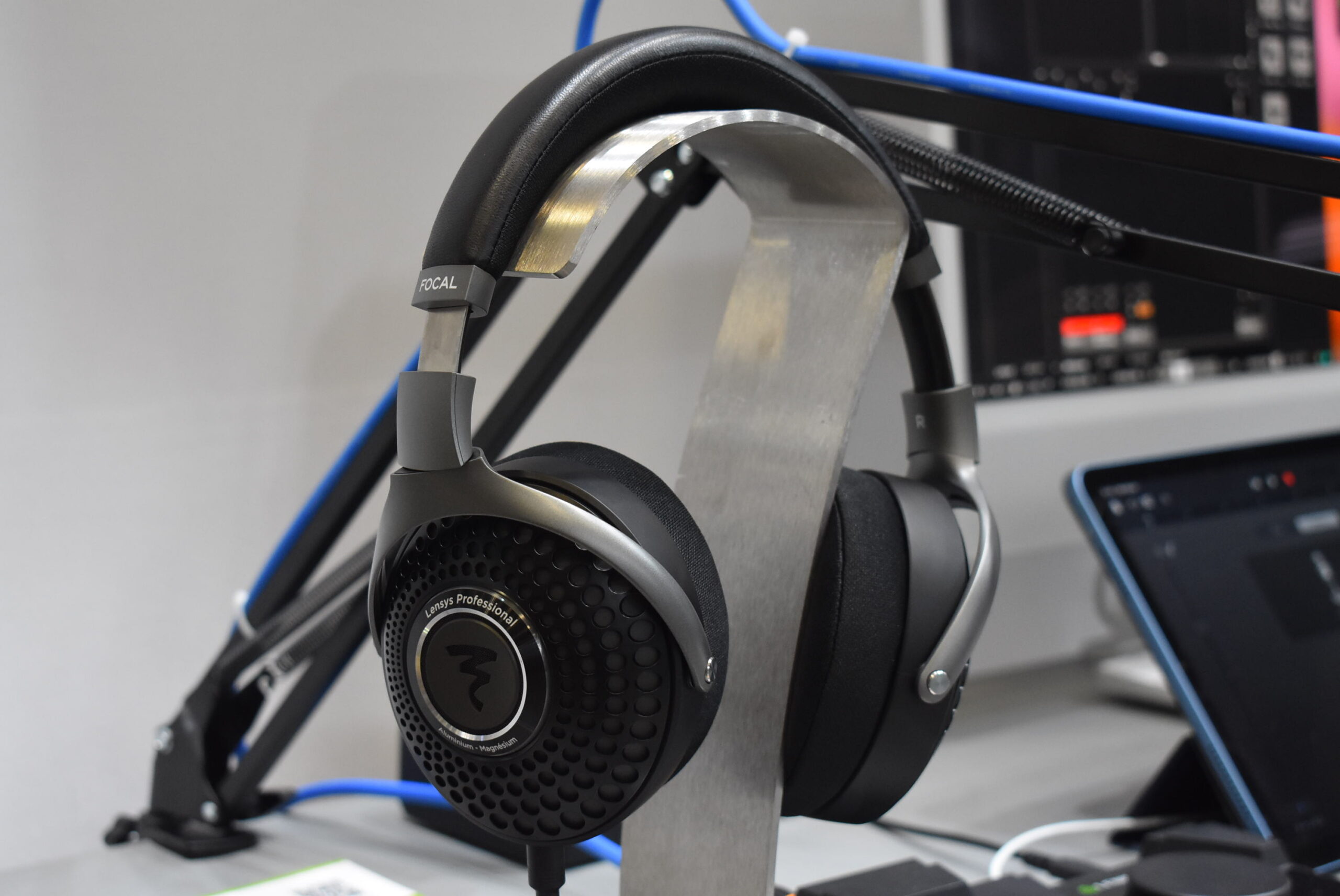 特許取得済みドライバーとFocal Professionalの長年の技術が集結した