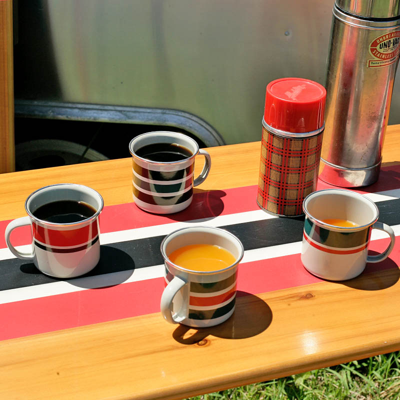 DULTON ONLINE SHOP | SS RIM ENAMELED MUG GREEN/RED/GREEN(GREEN/RED