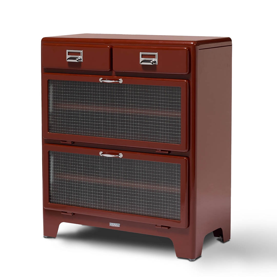 オールドアメリカンなキャビネット｜時代を越えても劣化することのない