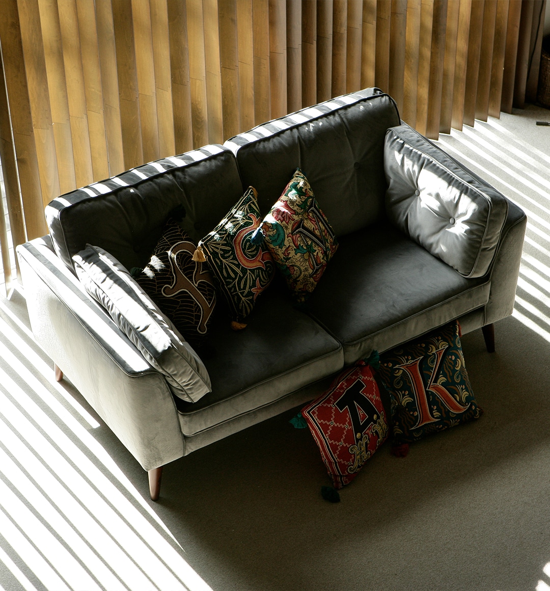 空間の主役になるソファ | 圧倒的な存在感でこだわりの空間作りを