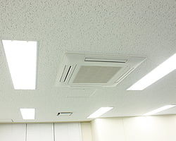 人気NO.1！天井カセット形4方向吹出しタイプについて - 業務用エアコン