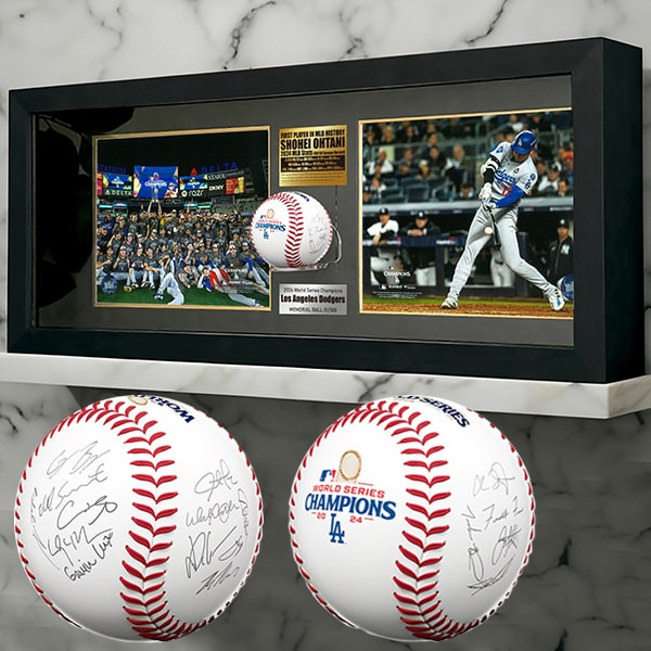 WS制覇記念ボール額装: 生活雑貨・家電／はぴねすくらぶ