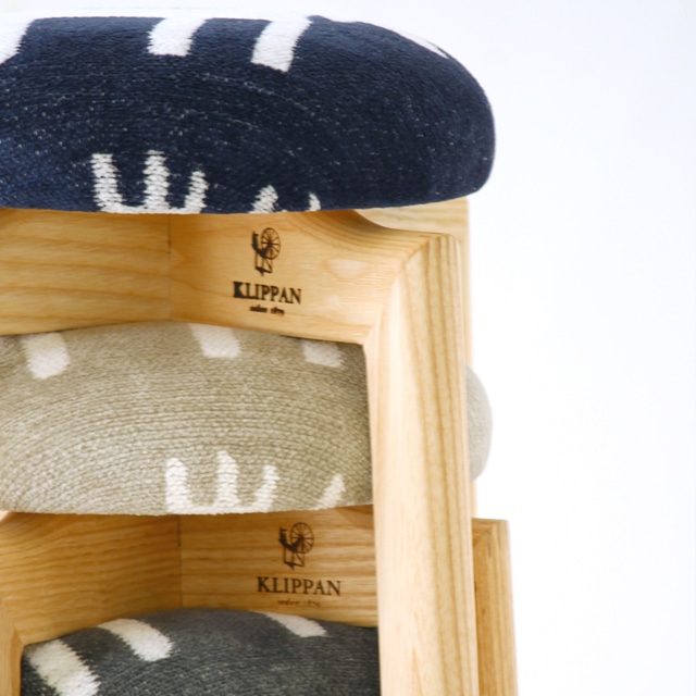 KLIPPAN/クリッパン スツール ムース Mサイズ ダークグレー