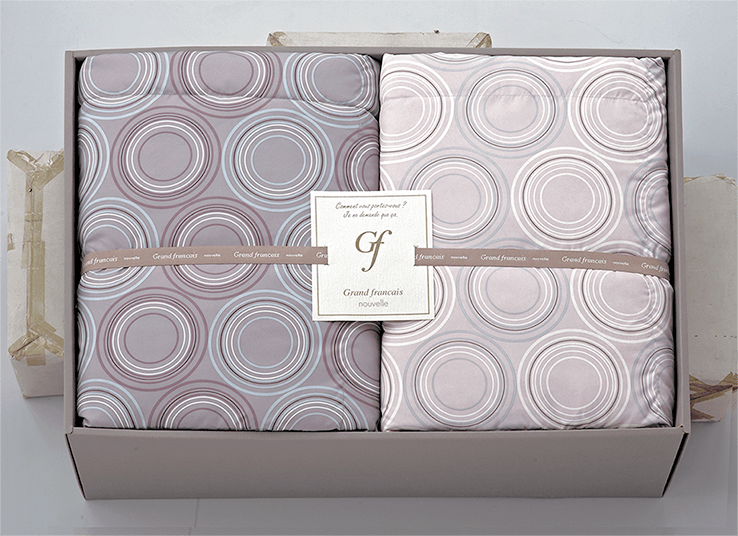 西川リビング シルク入り綿毛布(毛羽部分) 2枚セットを贈るなら｜温泉