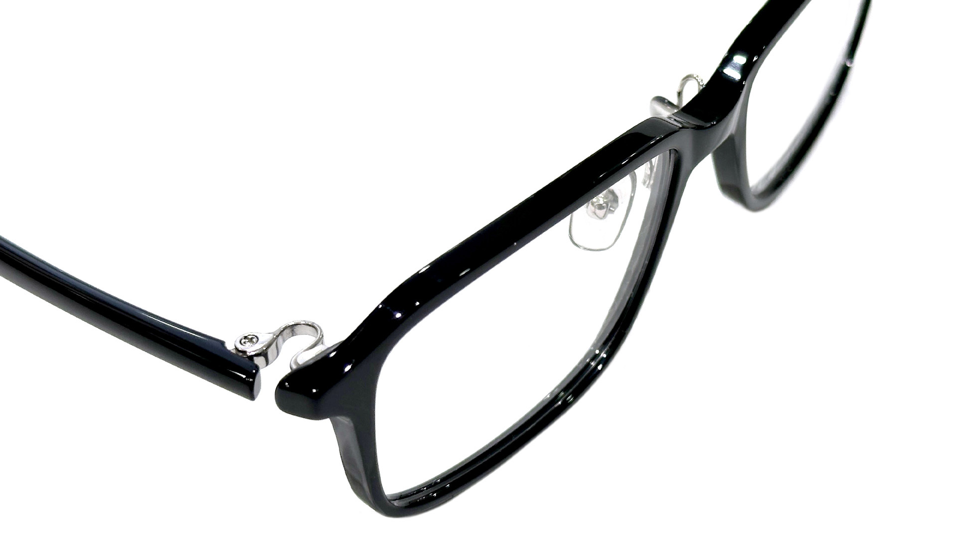 安定感のある999.9 スクエアスタイル新作眼鏡フレーム「NP-762