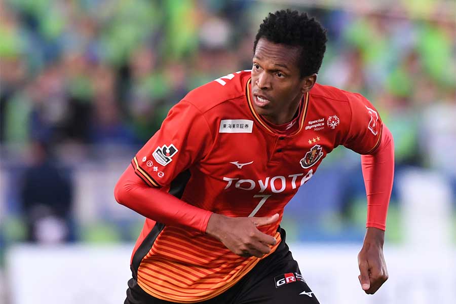 18年J1得点王の元ブラジル代表FW 「速い」とJリーグ称賛も…課題指摘