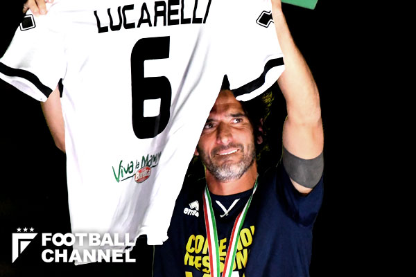 セリエA復帰の40歳パルマ主将、約束果たして現役引退。「6」は永久欠番