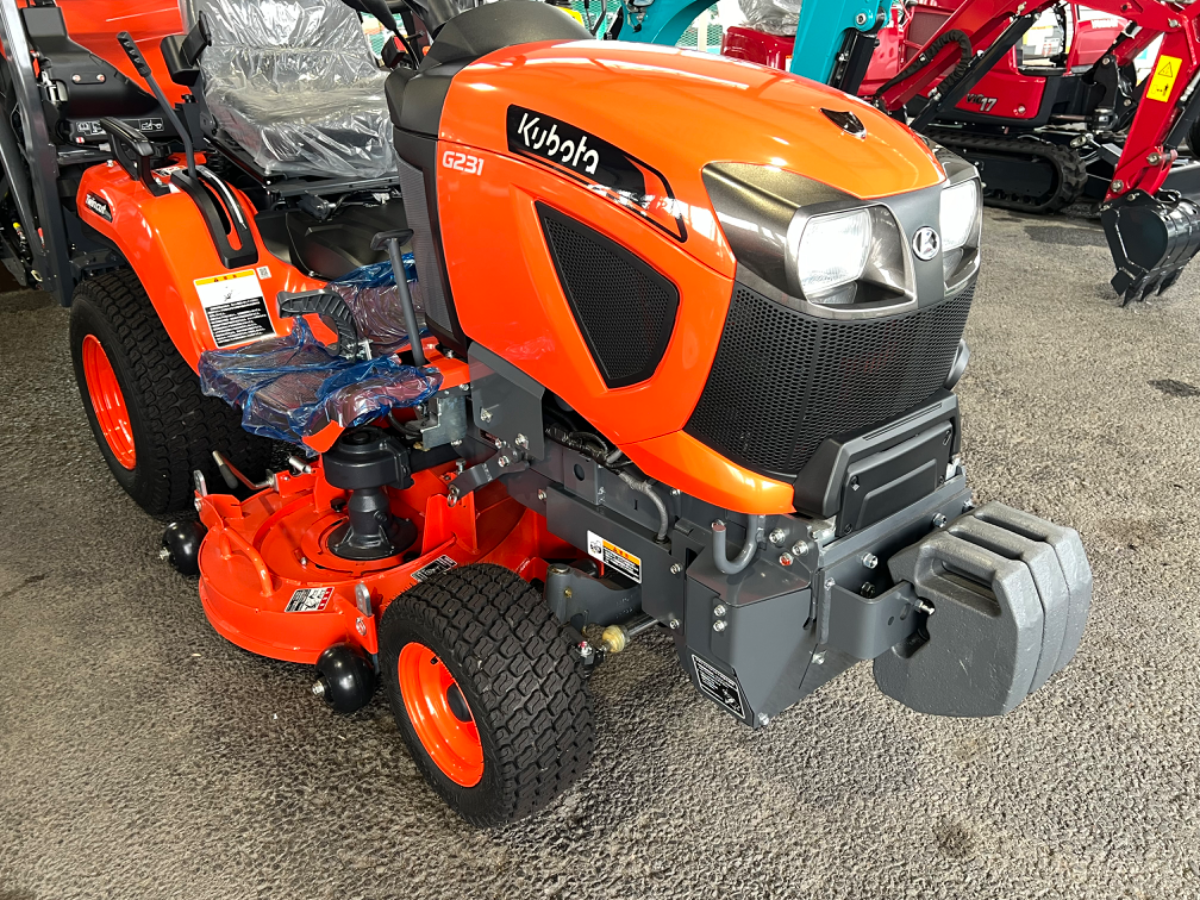 クボタ乗用モーア【G231HD-J-1】芝刈機 ガーデントラクター クボタ