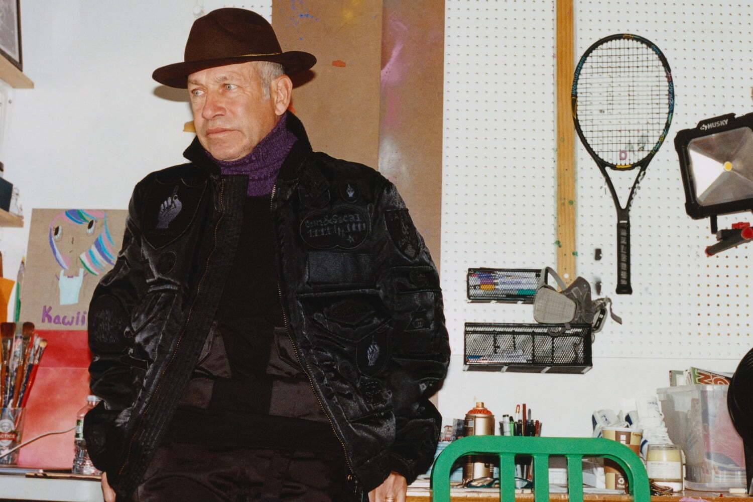 sacai×スピワック、マーク・ゴンザレスのイラスト入りワッペンを配した