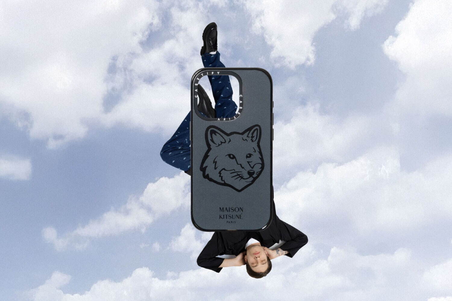 メゾン キツネ×ケースティファイ、キツネロゴのスマホケースやパステル