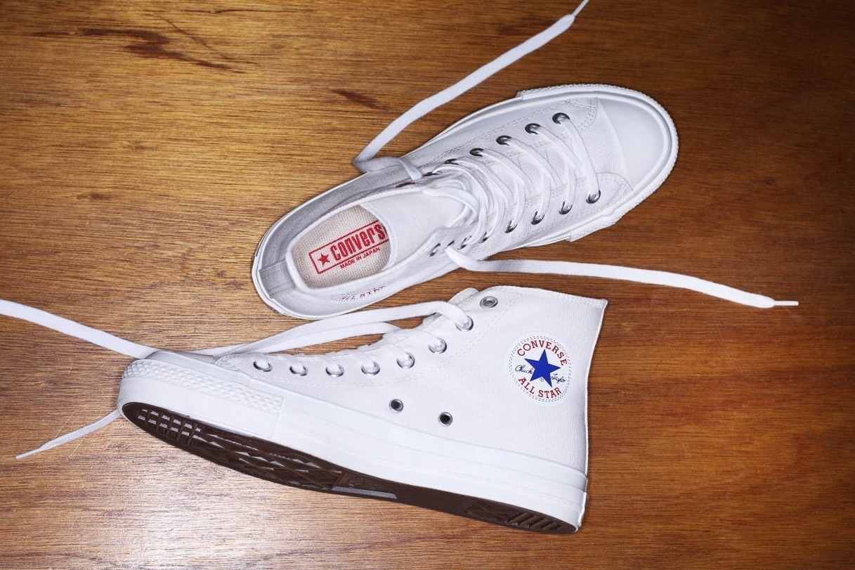 コンバースのスニーカー「オールスター HI」オールホワイトの新作