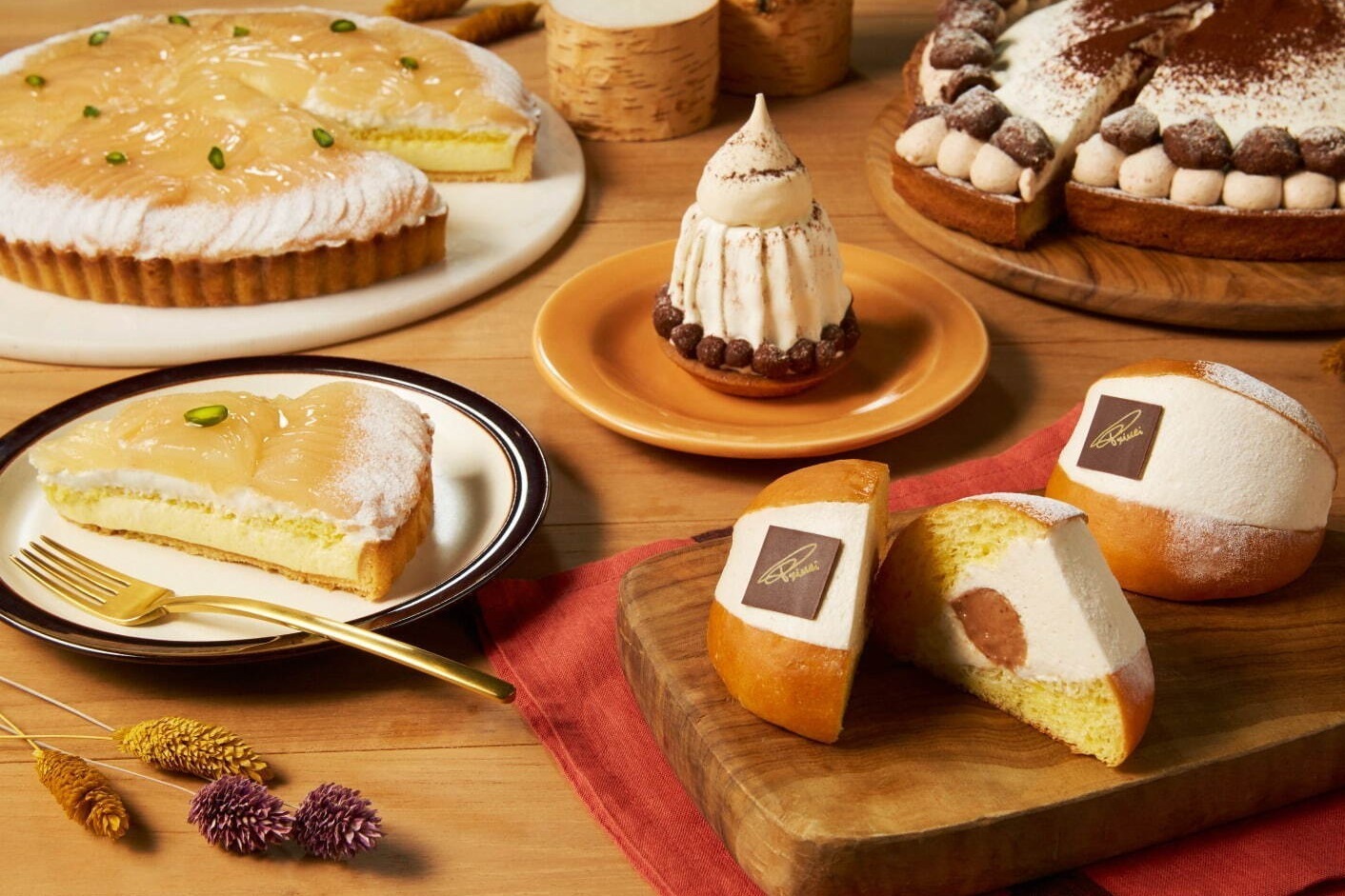 スタバ手掛けるベーカリー「プリンチ」“栗”や“洋梨”主役のマリトッツォ