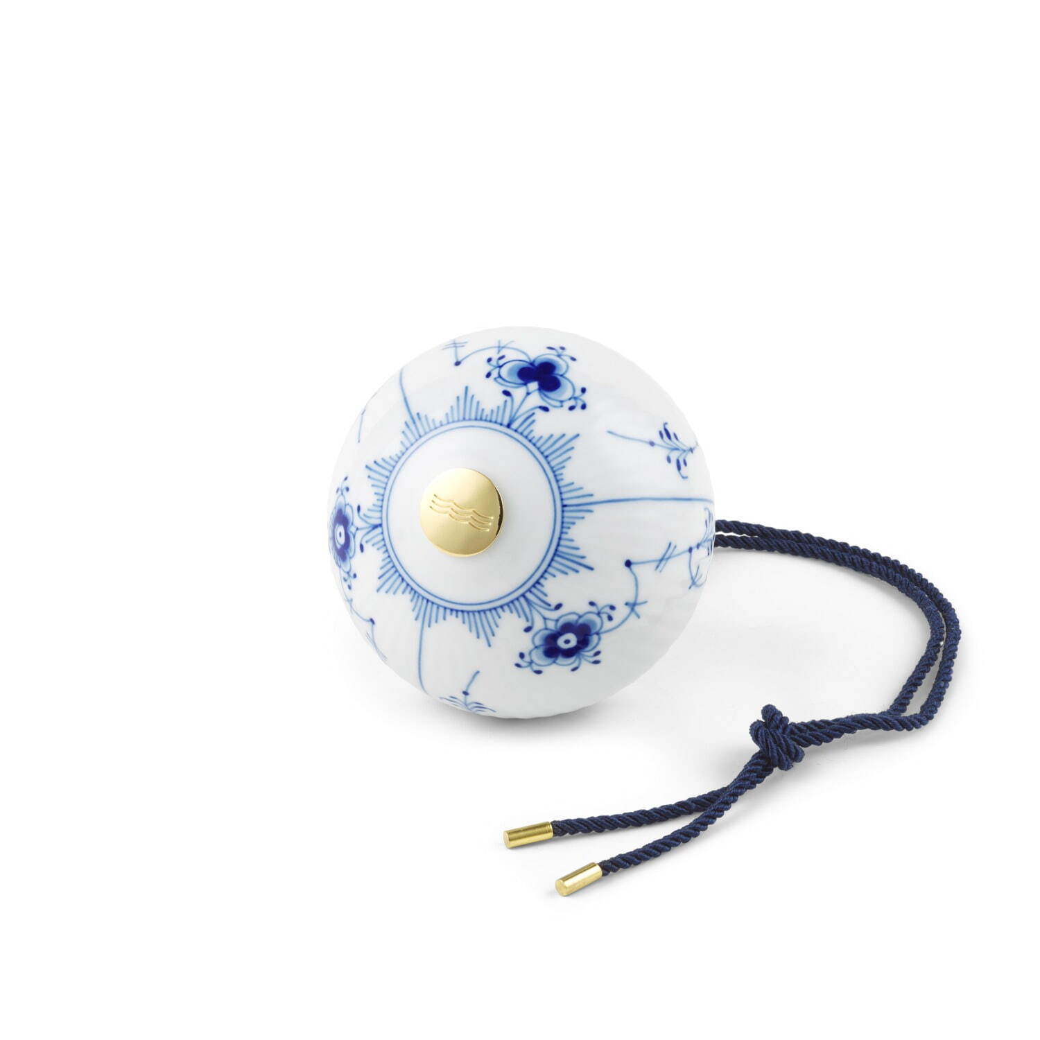 ロイヤル コペンハーゲン24年クリスマス、サンタの陶器人形やレース