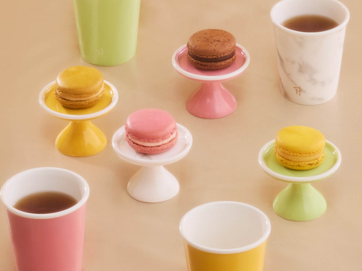 フランフラン「ピエール・エルメ・パリ」クリスマス雑貨、“マカロン