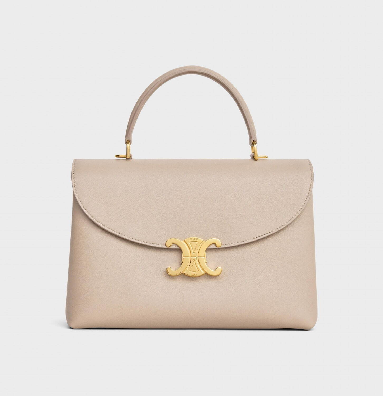 セリーヌのウィメンズバッグ「ニノ」柔らかな“ペールベージュ”の新色