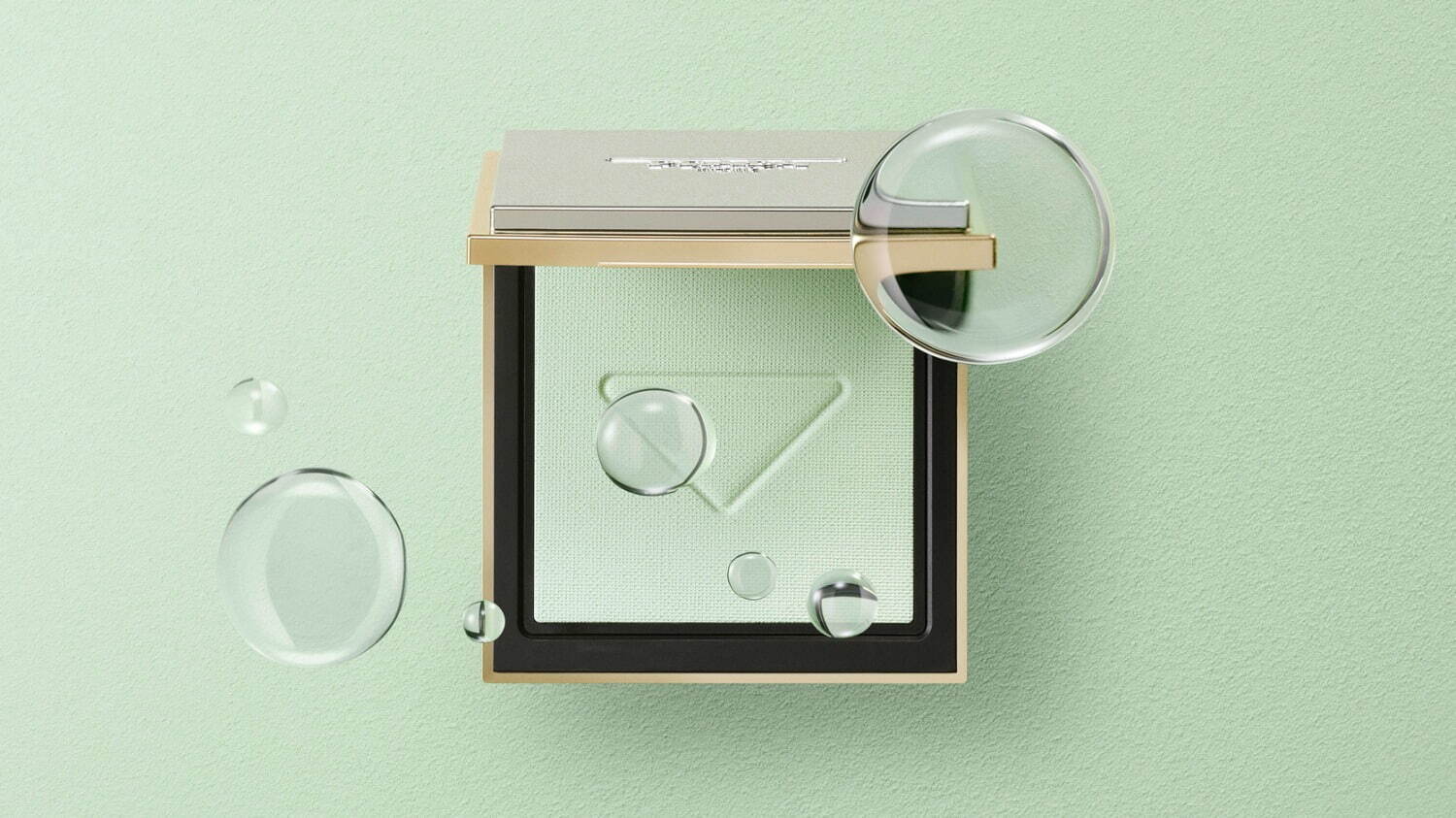 プラダ ビューティ24年秋コスメ、“プラダ グリーン”の新作セッティング