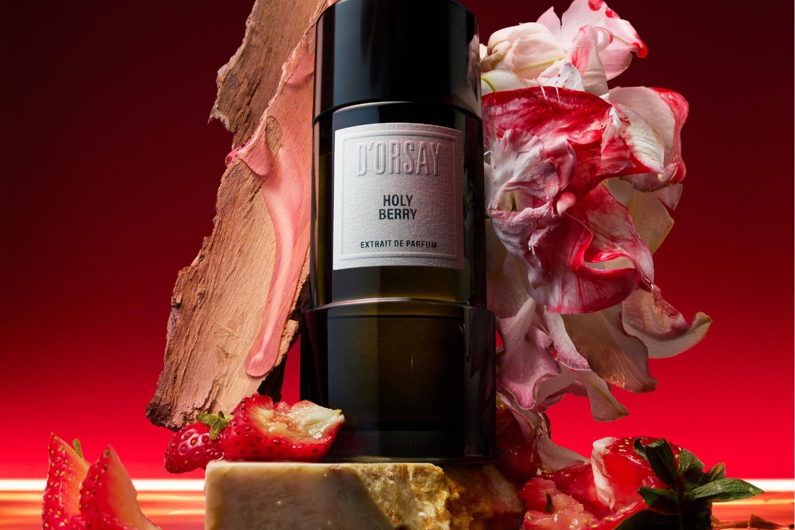 ランコム初のナチュラルフレグランス、有機ローズが花開く“草原”のよう