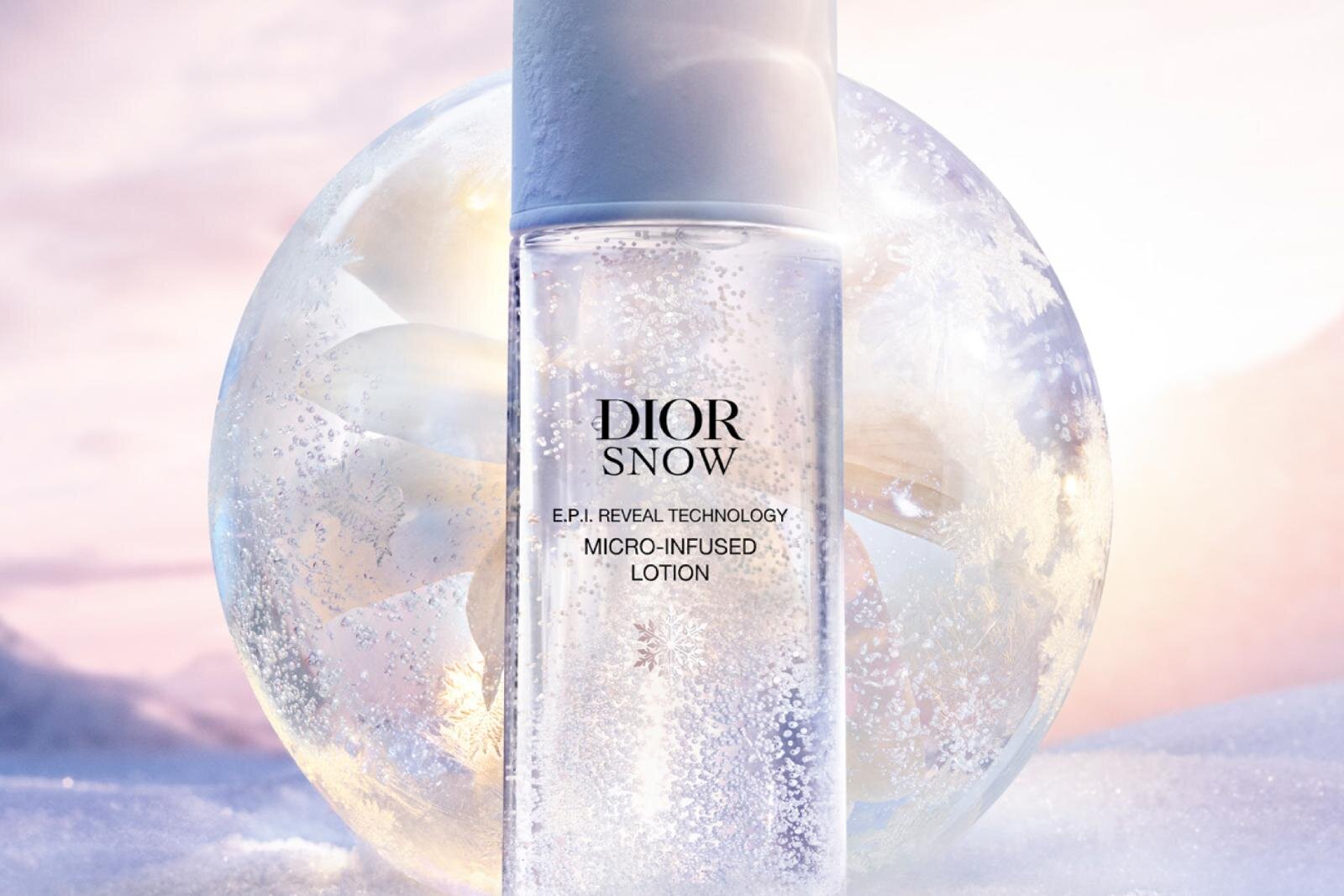 ディオール22年クリスマスコフレ、人気コスメたっぷり！“星座が煌めく