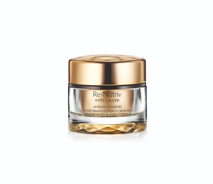 エスティ ローダー“ブラック ダイヤモンド トリュフ”配合のリッチ