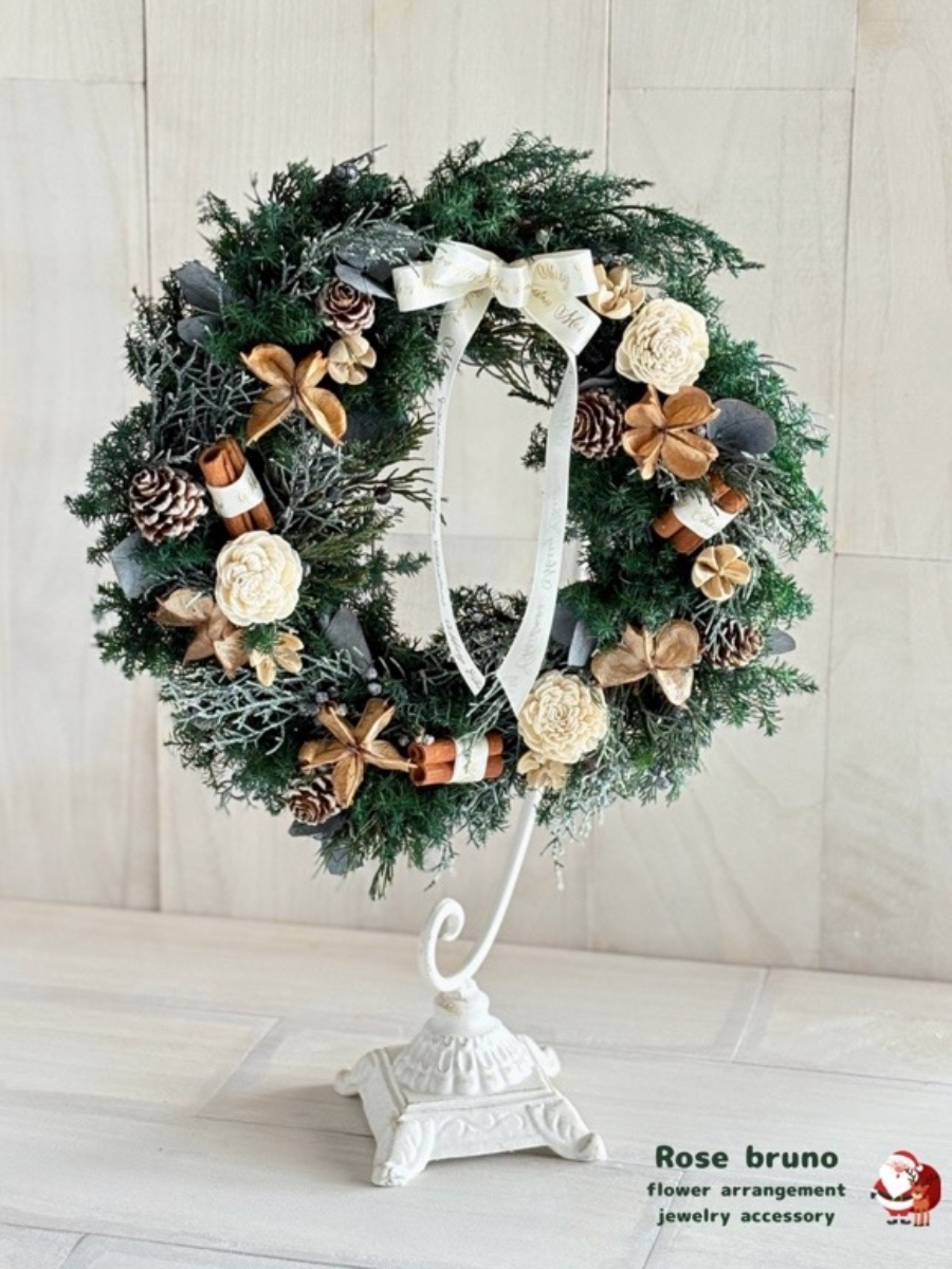 香りも楽しむクリスマスリース 〜プリザーブドフラワー・ドライ