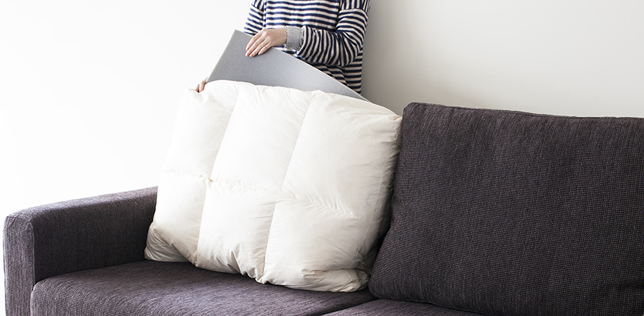 羽毛クッションのことを知ろう | フランネルソファマガジン | ソファ