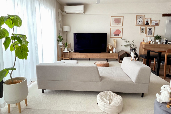 PIVO 3人掛け + PIVO スツール | お客様の声 | ソファ専門店FLANNEL SOFA