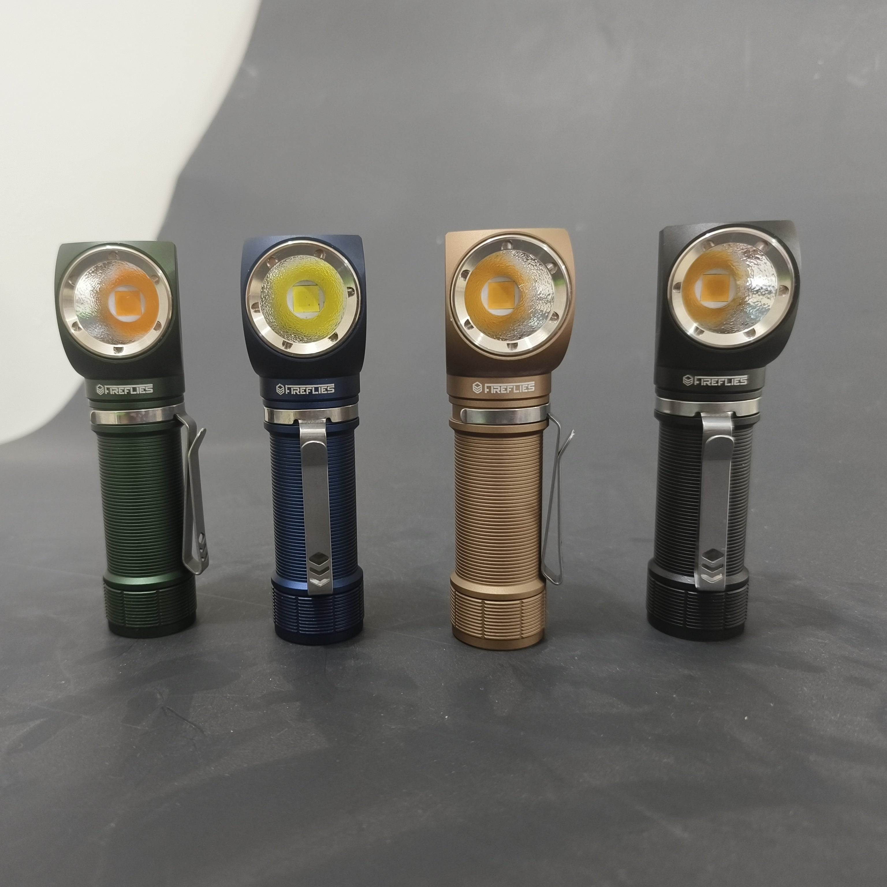 L70 Helios – Fireflies outdoor Flashlights