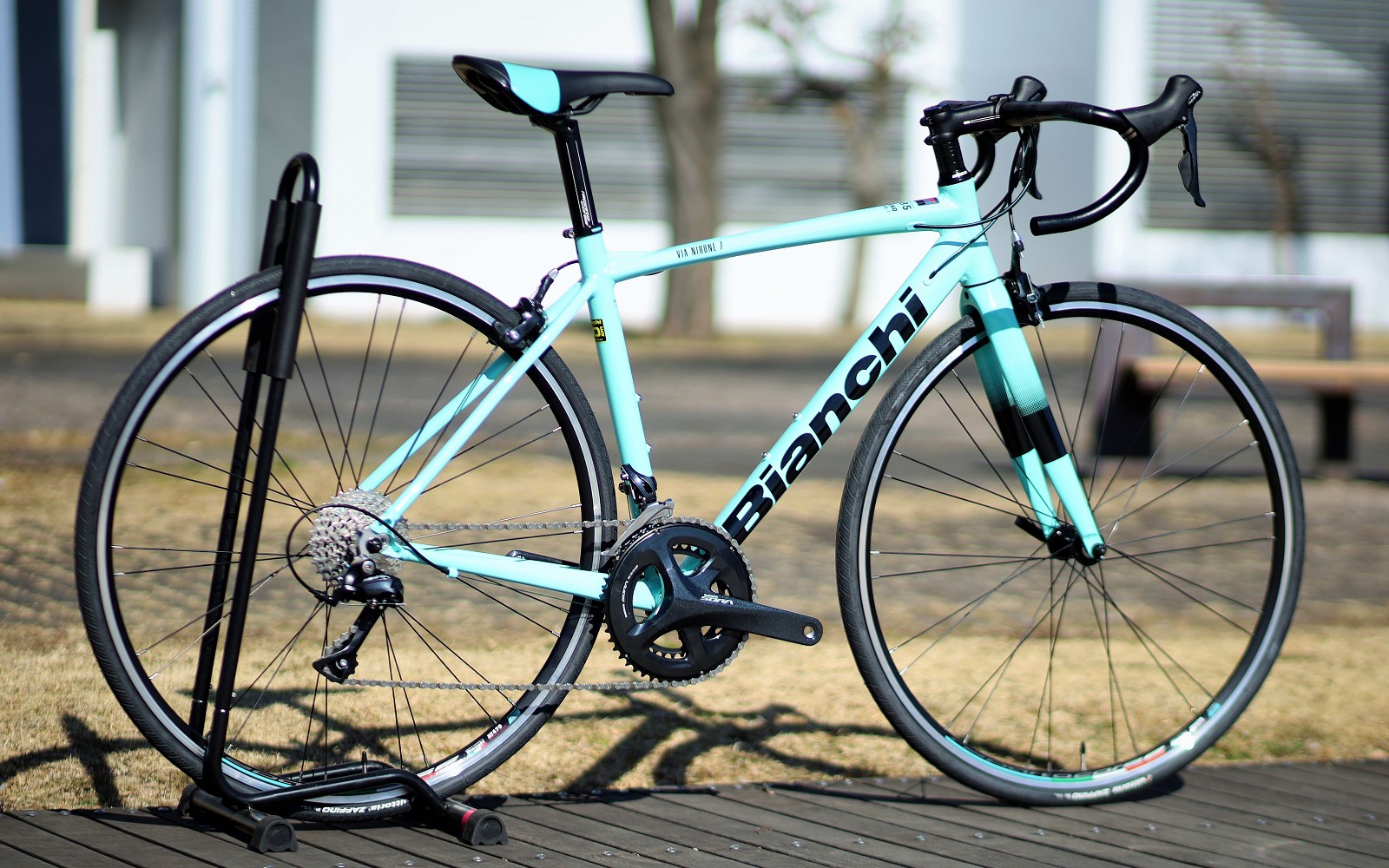 ロードバイクデビューに最高の一台】Bianchi Via Nirone 7 SORA | 風魔