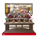 雛人形の選び方 五人囃子の揃った三段飾りの雛人形で元気を頂きます