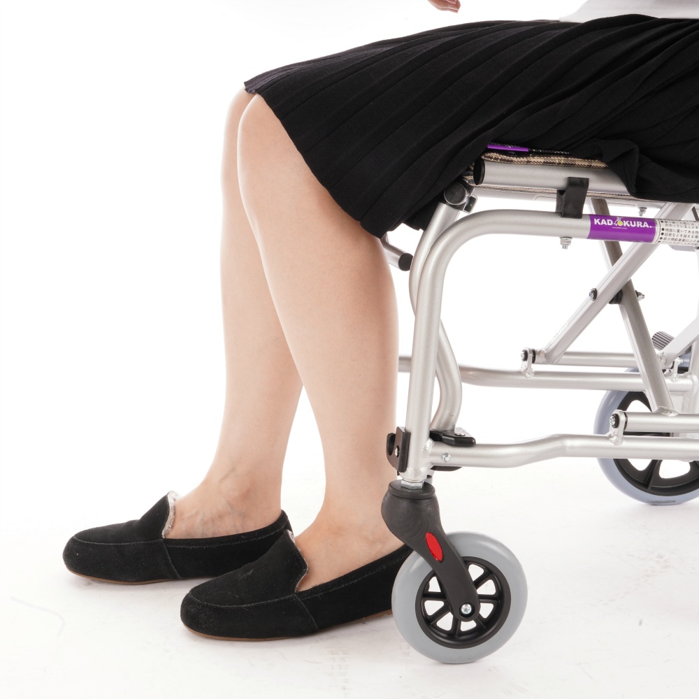 ネクスト｜アルミ製簡易式介助車椅子