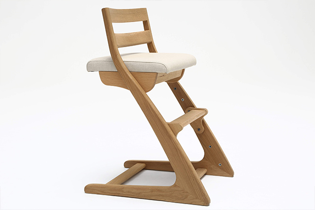 学習机・勉強机ならカリモク家具｜デスク関連アイテム｜国産家具