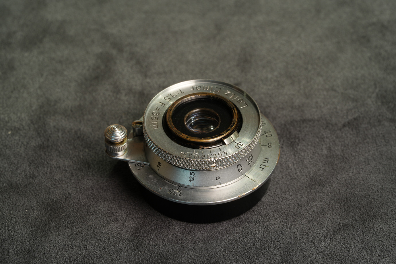 新宿 北村写真機店のカウンターで、お薦めライカを味わい尽くす｜Vol