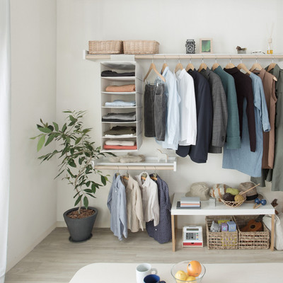 オープンクローゼットタイプの多目的シェルフ「Wally ウォーリー」4